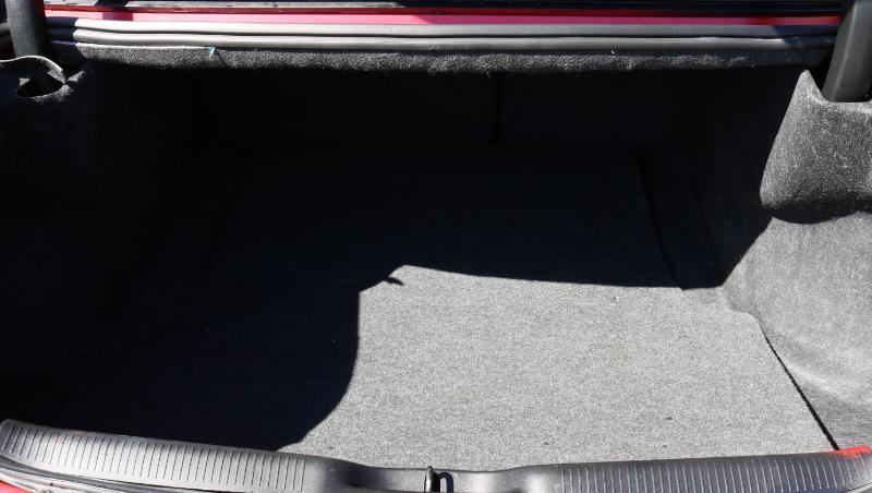 Dodge Charger 4dr Sdn R/T Scat Pack RWD 2016