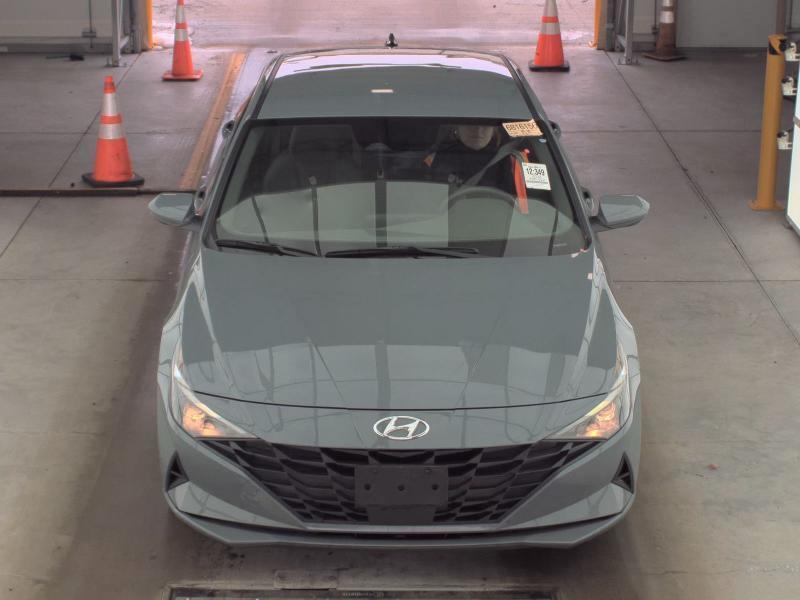 Hyundai Elantra SEL IVT 2023