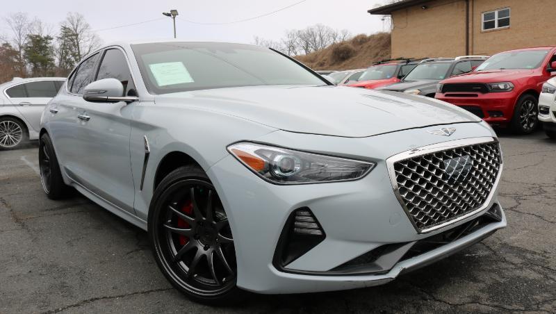 Genesis G70 2.0T Sport RWD 2019