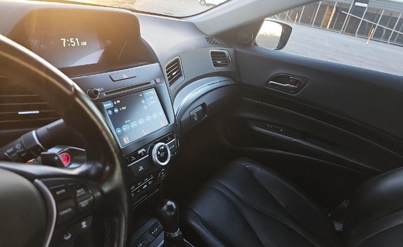 Acura ILX Sedan w/Technology Pkg 2020