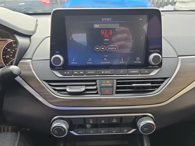 Nissan Altima 2.5 SV Sedan 2024