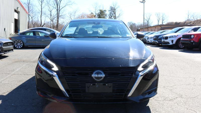 Nissan Altima 2.5 SV Sedan 2024