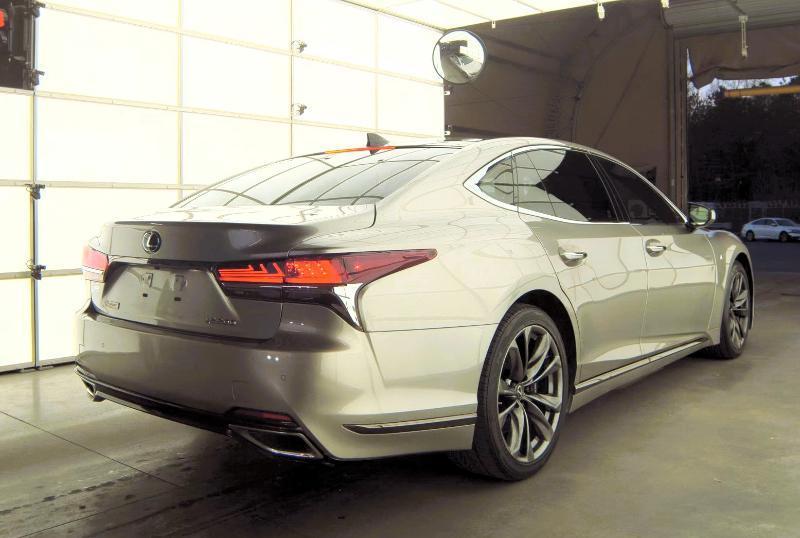 Lexus LS LS 500 F Sport RWD 2020
