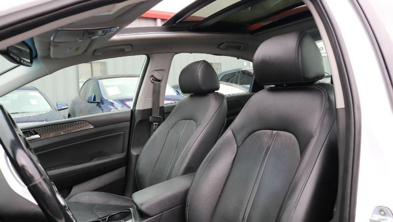Hyundai Sonata Limited 2.4L 2019