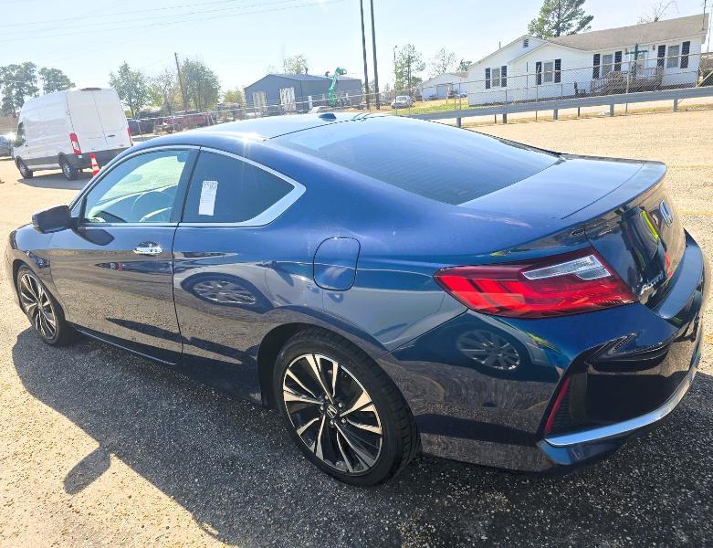 Honda Accord Coupe EX CVT 2017
