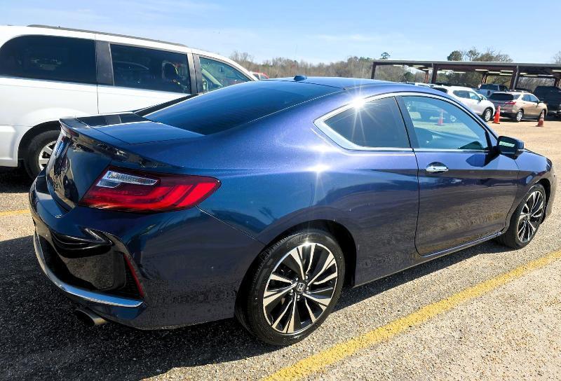 Honda Accord Coupe EX CVT 2017