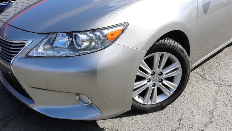 Lexus ES 350 4dr Sdn 2015