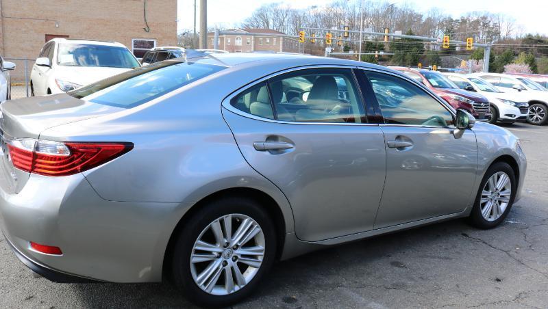 Lexus ES 350 4dr Sdn 2015