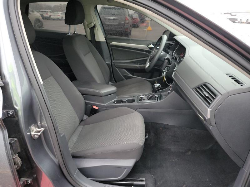 Volkswagen Jetta R-Line Auto 2021