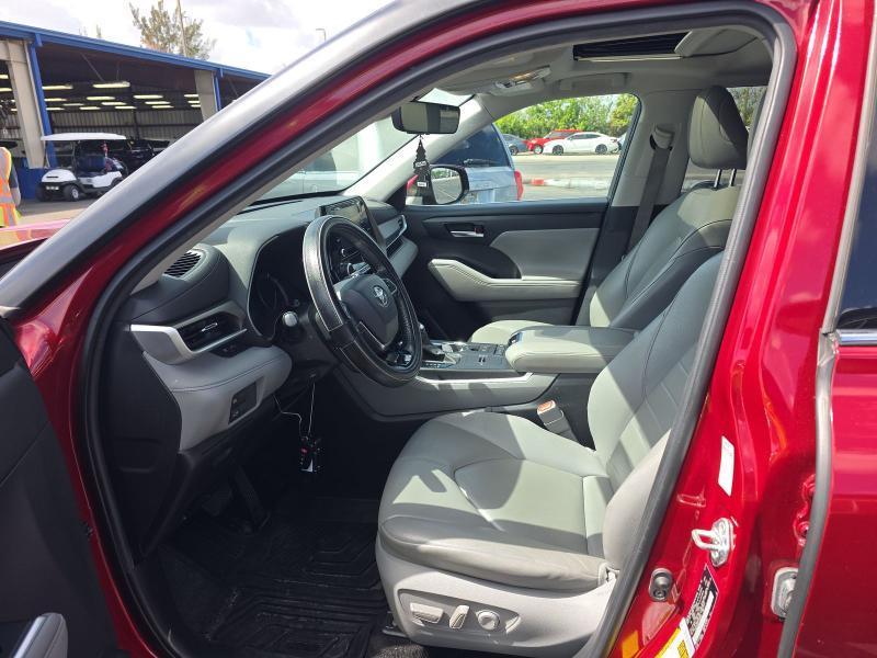 Toyota Highlander XLE FWD (Natl) 2020