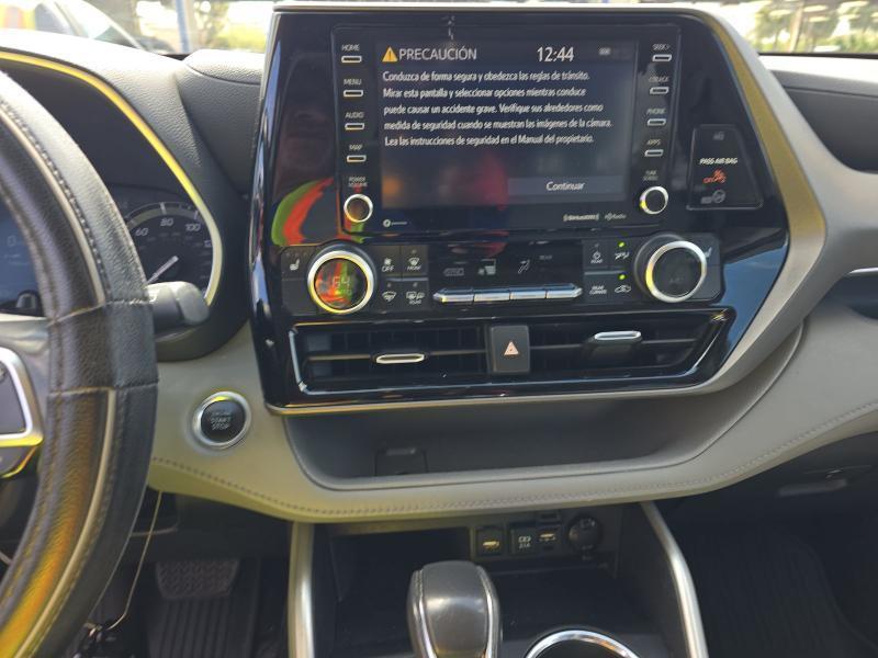 Toyota Highlander XLE FWD (Natl) 2020