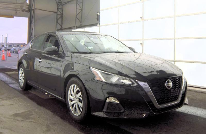 Nissan Altima 2.5 S Sedan 2022