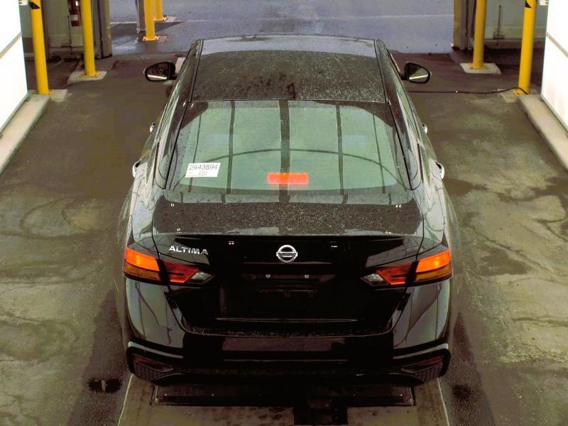 Nissan Altima 2.5 S Sedan 2022