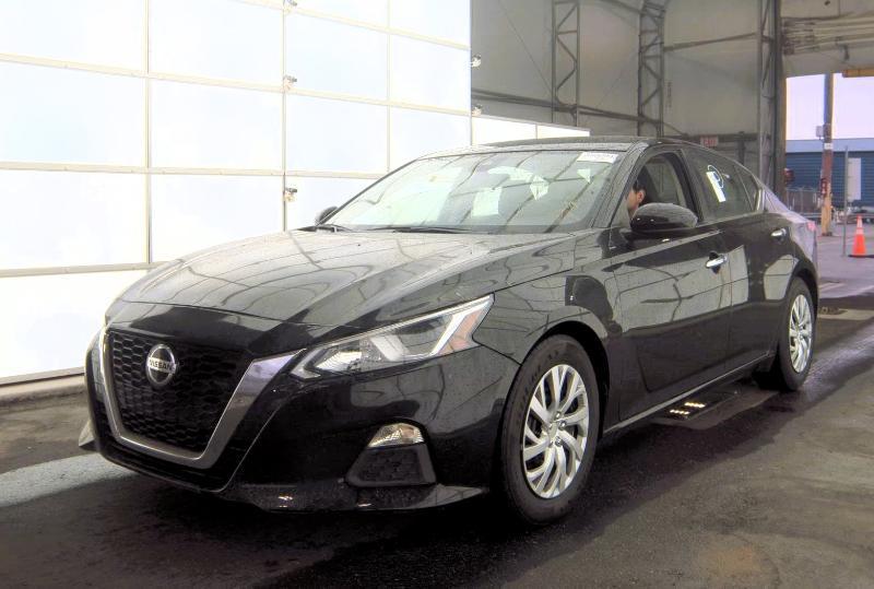 Nissan Altima 2.5 S Sedan 2022
