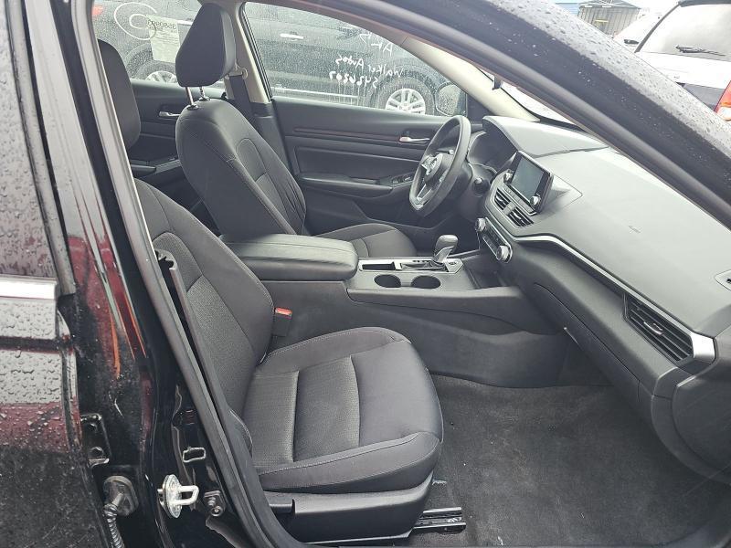 Nissan Altima 2.5 S Sedan 2022