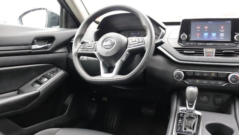 Nissan Altima 2.5 S Sedan 2022