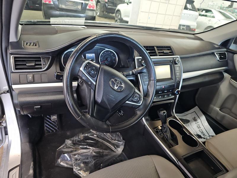 Toyota Camry SE Auto (Natl) 2017