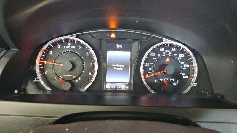 Toyota Camry SE Auto (Natl) 2017