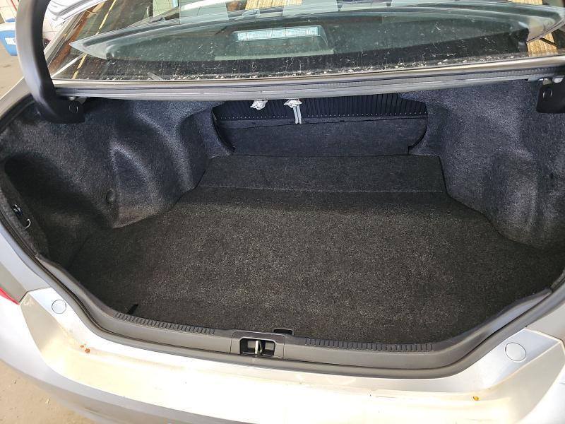 Toyota Camry SE Auto (Natl) 2017