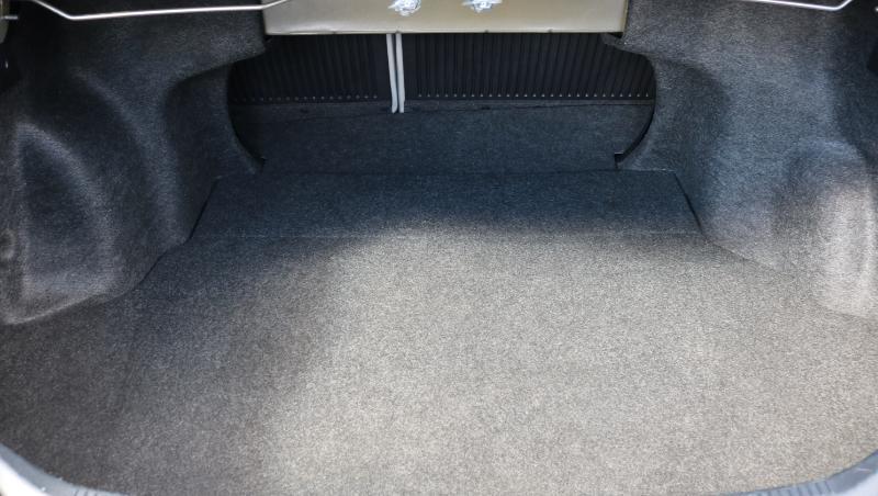 Toyota Camry SE Auto (Natl) 2017