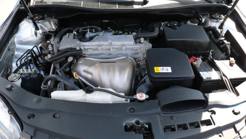 Toyota Camry SE Auto (Natl) 2017