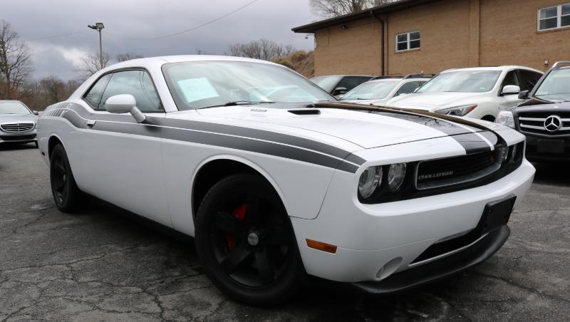 Dodge Challenger 2dr Cpe R/T 2012