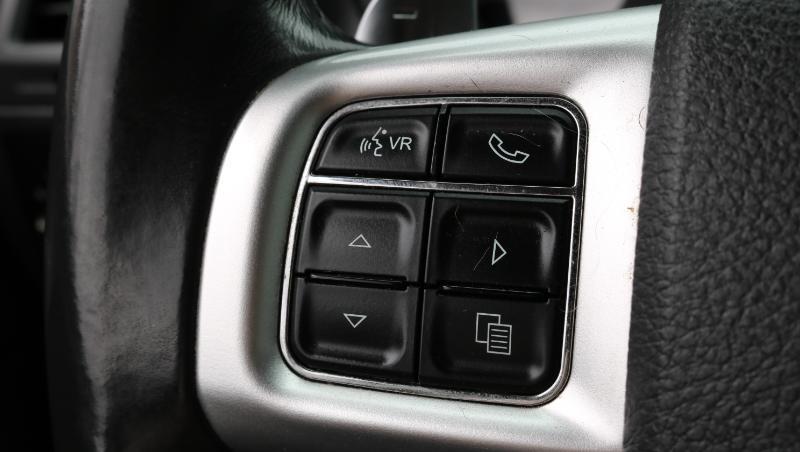 Dodge Challenger 2dr Cpe R/T 2012