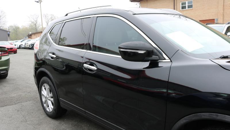 Nissan Rogue FWD 4dr SV 2015