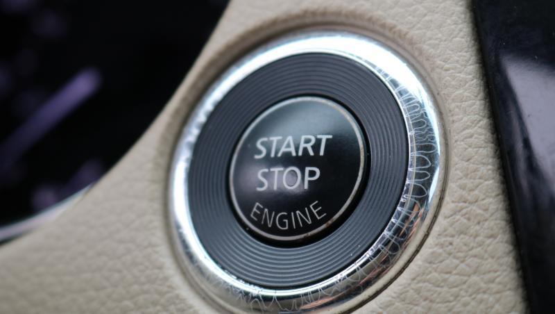 Nissan Rogue FWD 4dr SV 2015