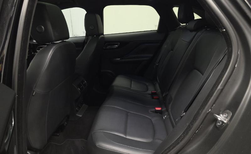 Jaguar F-Pace 25t Premium AWD 2020