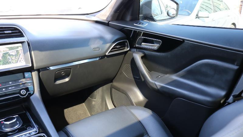 Jaguar F-Pace 25t Premium AWD 2020