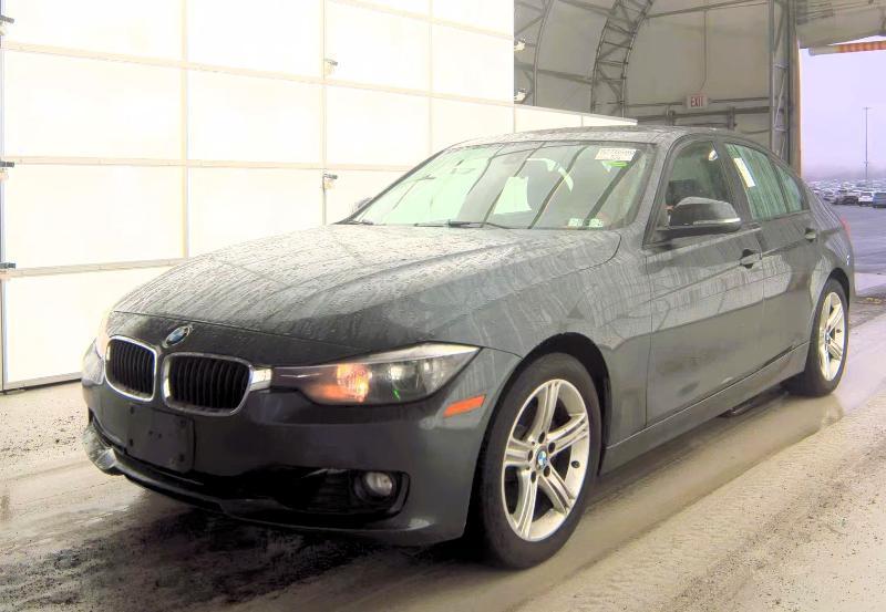 BMW 3 Series 4dr Sdn 328i xDrive AWD SULEV 2015