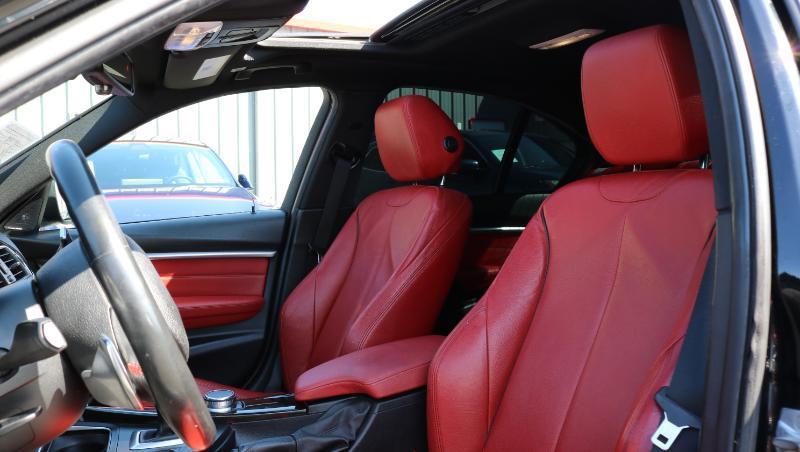 BMW 3 Series 330i Sedan 2018