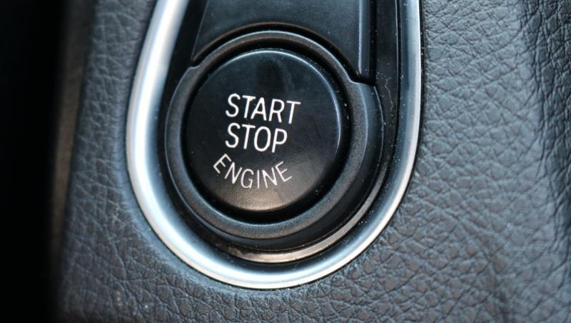 BMW 3 Series 330i Sedan 2018