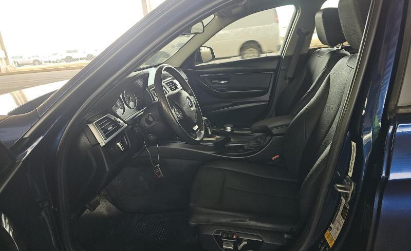 BMW 3 Series 320i xDrive Sedan 2018