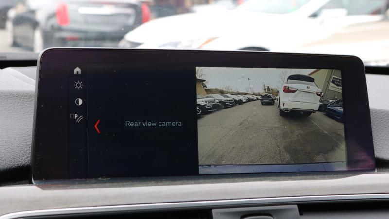 BMW 3 Series 320i xDrive Sedan 2018