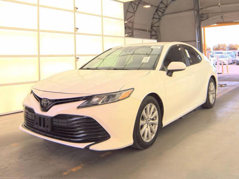 Toyota Camry XLE Auto (Natl) 2018