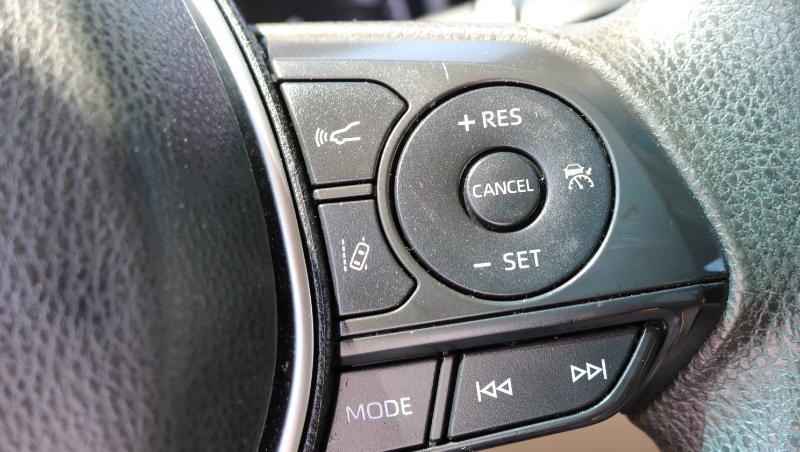 Toyota Camry XLE Auto (Natl) 2018