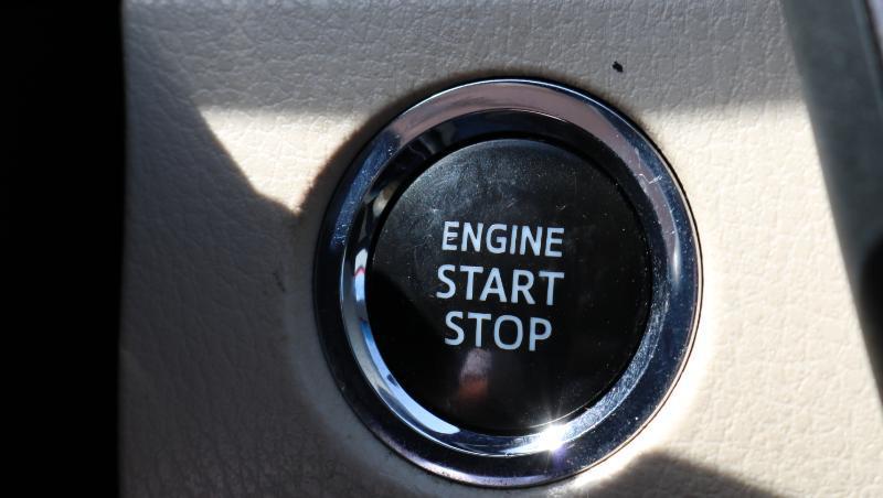 Toyota Camry XLE Auto (Natl) 2018