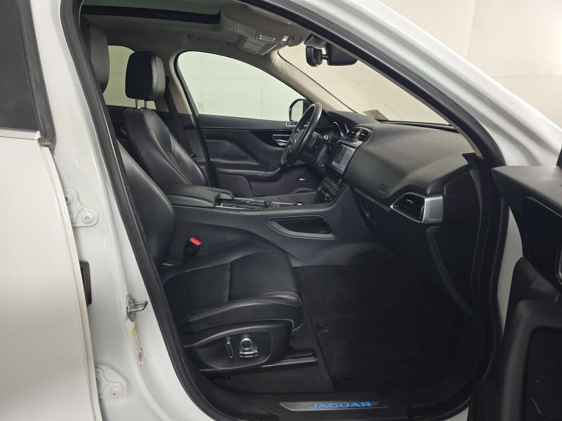 Jaguar F-Pace 25t Premium AWD 2020