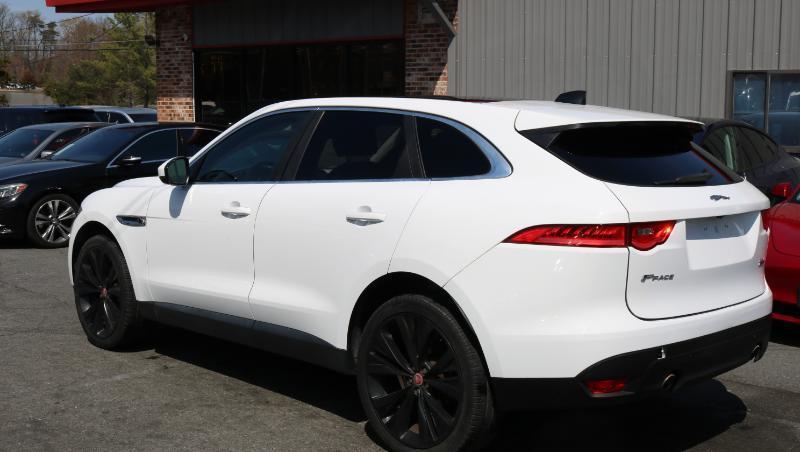 Jaguar F-Pace 25t Premium AWD 2020