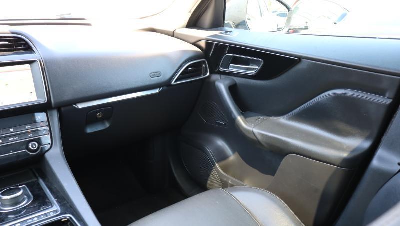 Jaguar F-Pace 25t Premium AWD 2020