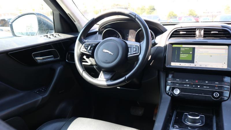 Jaguar F-Pace 25t Premium AWD 2020