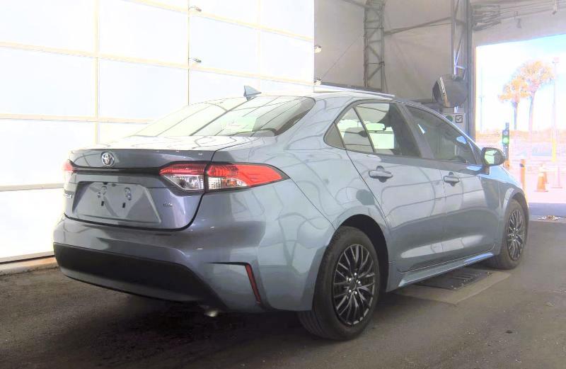 Toyota Corolla LE CVT (Natl) 2024