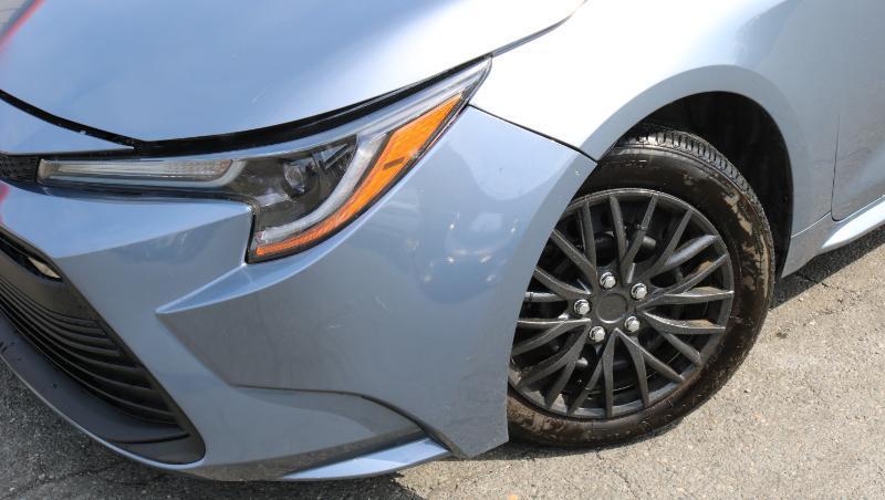 Toyota Corolla LE CVT (Natl) 2024