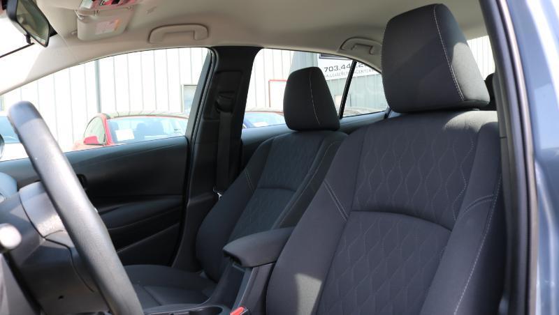 Toyota Corolla LE CVT (Natl) 2024