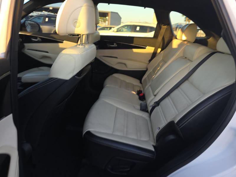 Kia Sorento SXL V6 FWD 2017