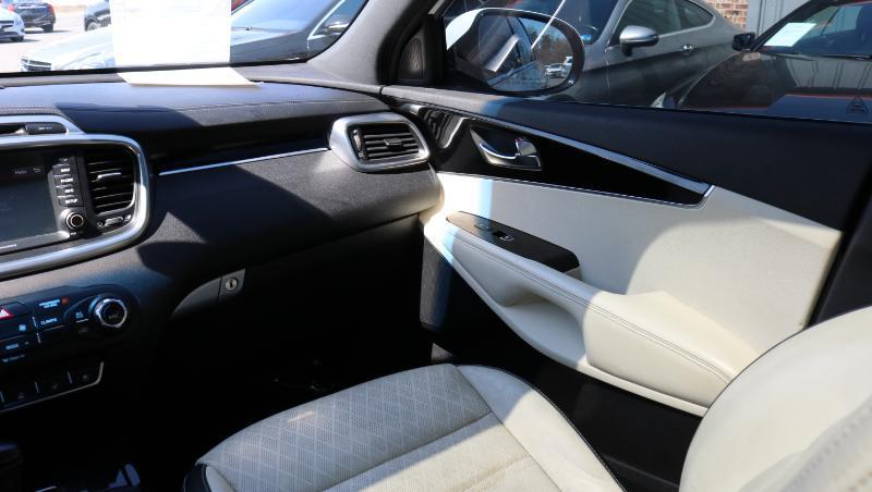 Kia Sorento SXL V6 FWD 2017