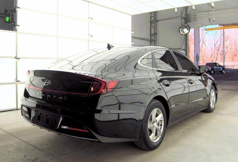 Hyundai Sonata SE 2.5L 2021