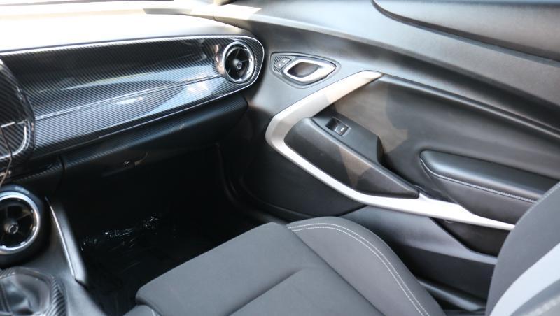 Chevrolet Camaro 2dr Cpe SS w/1SS 2021